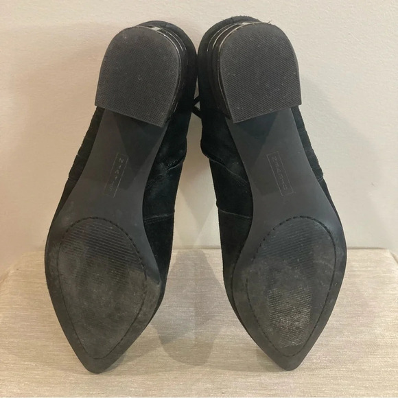 STEVE MADDEN  Sz 9.5 Bennet Suede Pointy Toe Cage Heel Ankle Booties - Picture 11 of 12